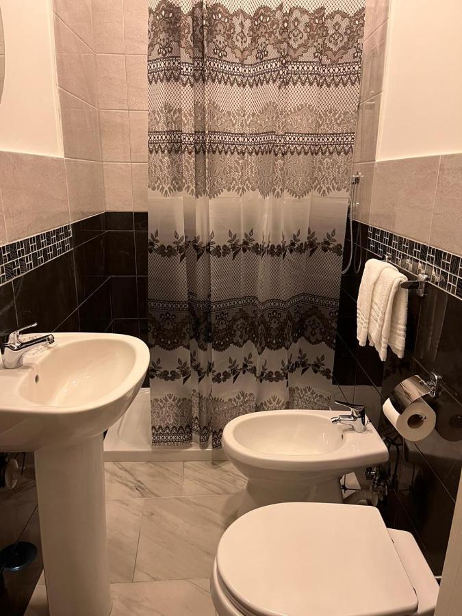 Hotel Porta a Porta Nápoly Kültér fotó